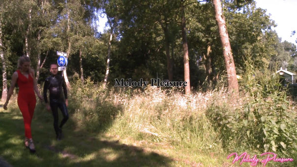 A walk with the slaves